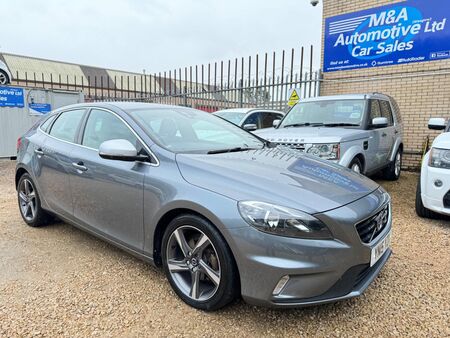 VOLVO V40 1.6 D2 R-Design Euro 5 (s/s) 5dr